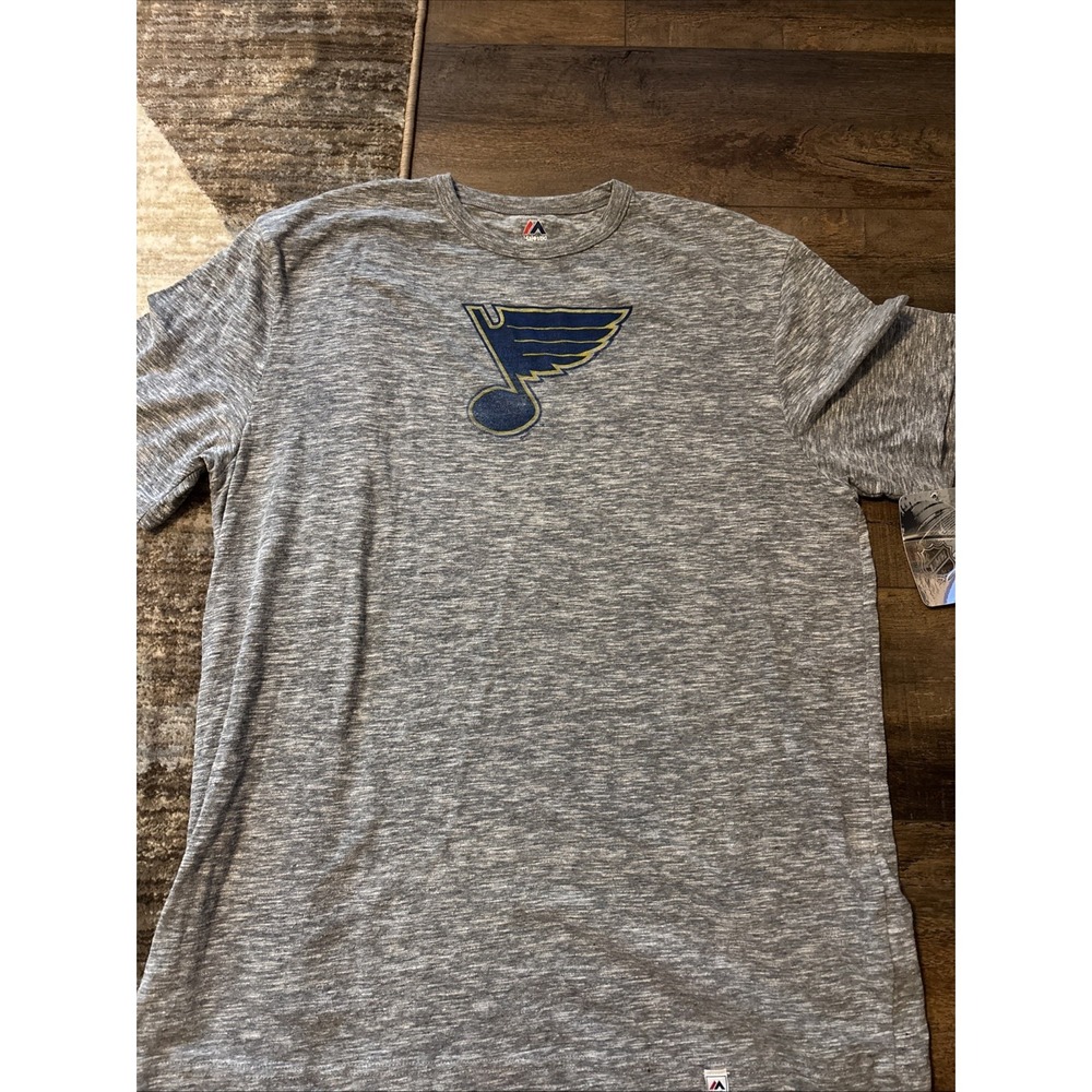 NWT Majestic St Louis Blues T-shirt Large